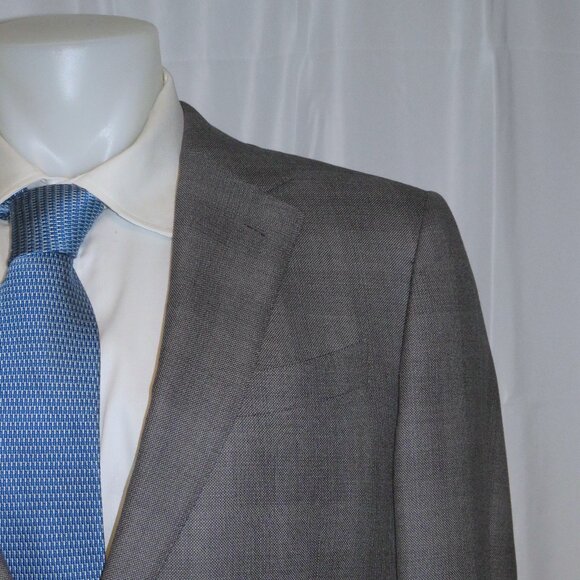 Ermenegildo Zegna Trofeo 600 Very Recent Gray Plaid Two Button Suit 44R - Picture 1 of 16